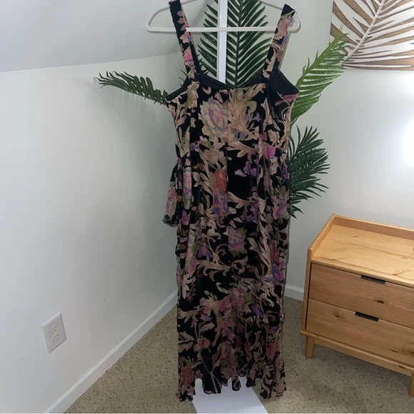 Dress The Population Paris Gown, Velvet Floral - Size XXL‎ - Picture 5 of 5